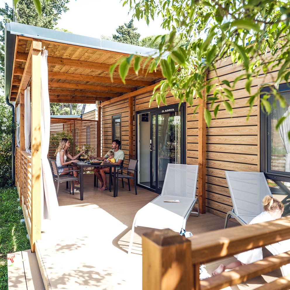 Śledź nas na naszym blogu - Zaton Holiday Resort