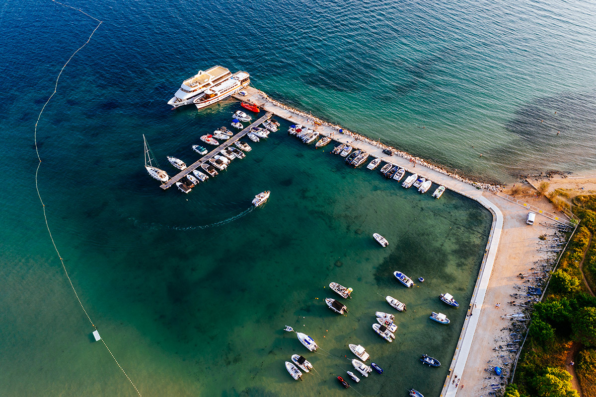 Moorings for small and medium-sized boats at Zaton Holiday Resort