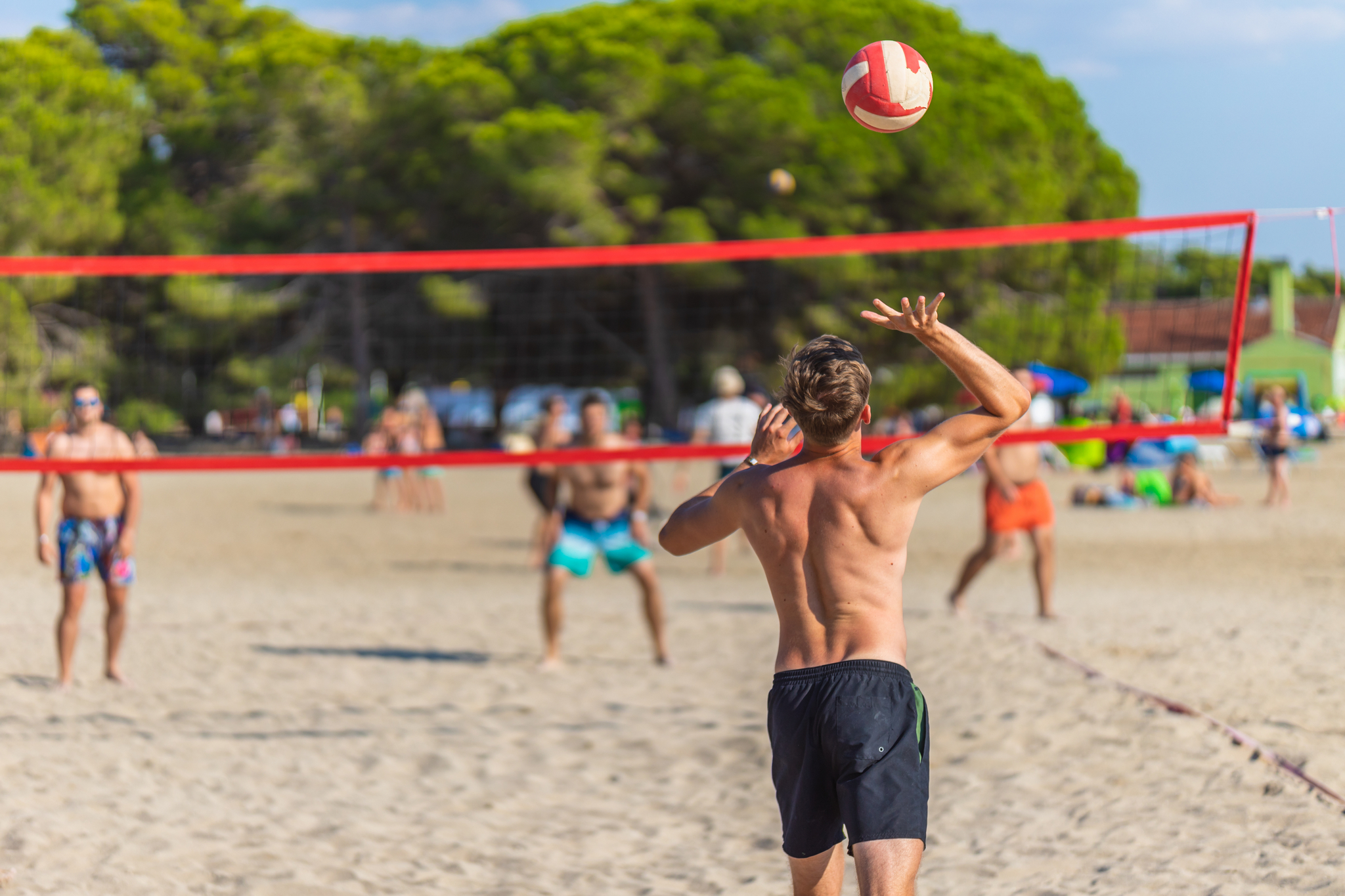 Beachvolleyball im Zaton Holiday Resort
