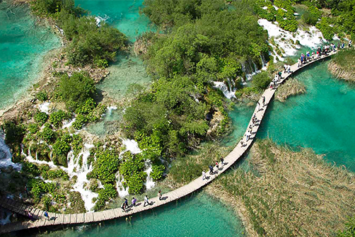Visit Plitvice Lakes Off Season (While in Zaton)