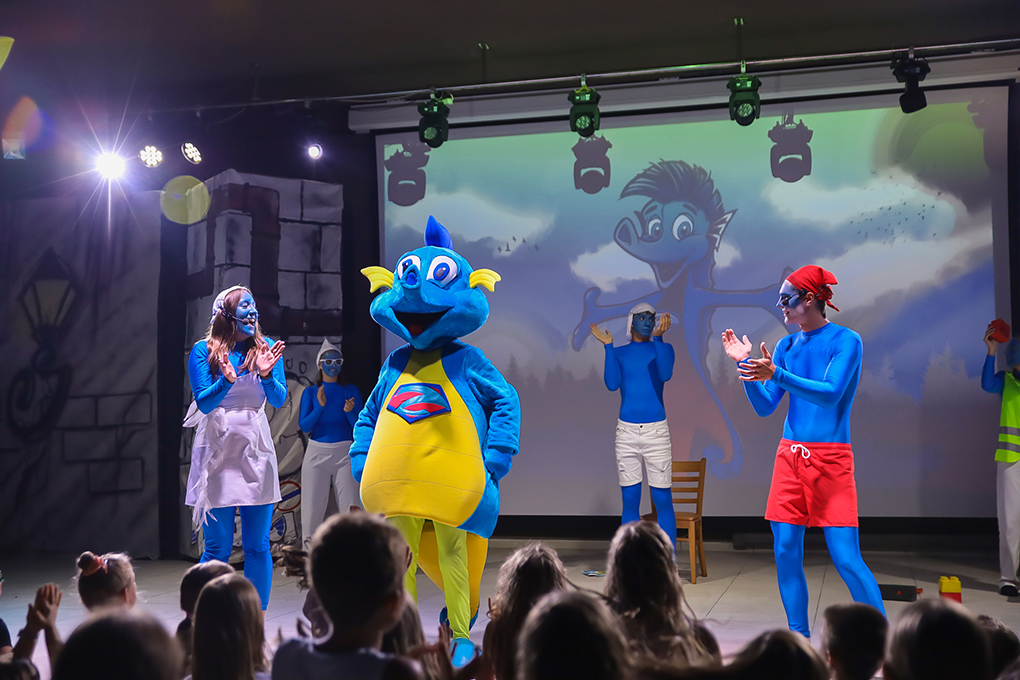 Mini Disco im Theater im Zaton Holiday Resort