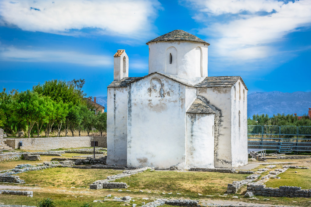 Die Kirche des Hl. Kreuzes in Nin