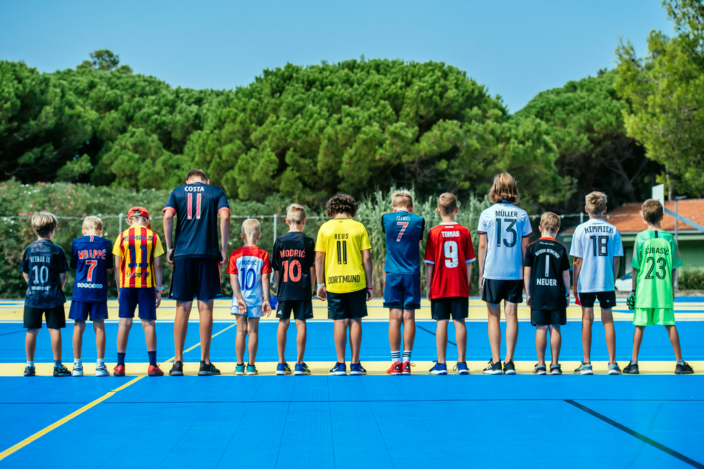 Die Fußballschule und Bewerbe