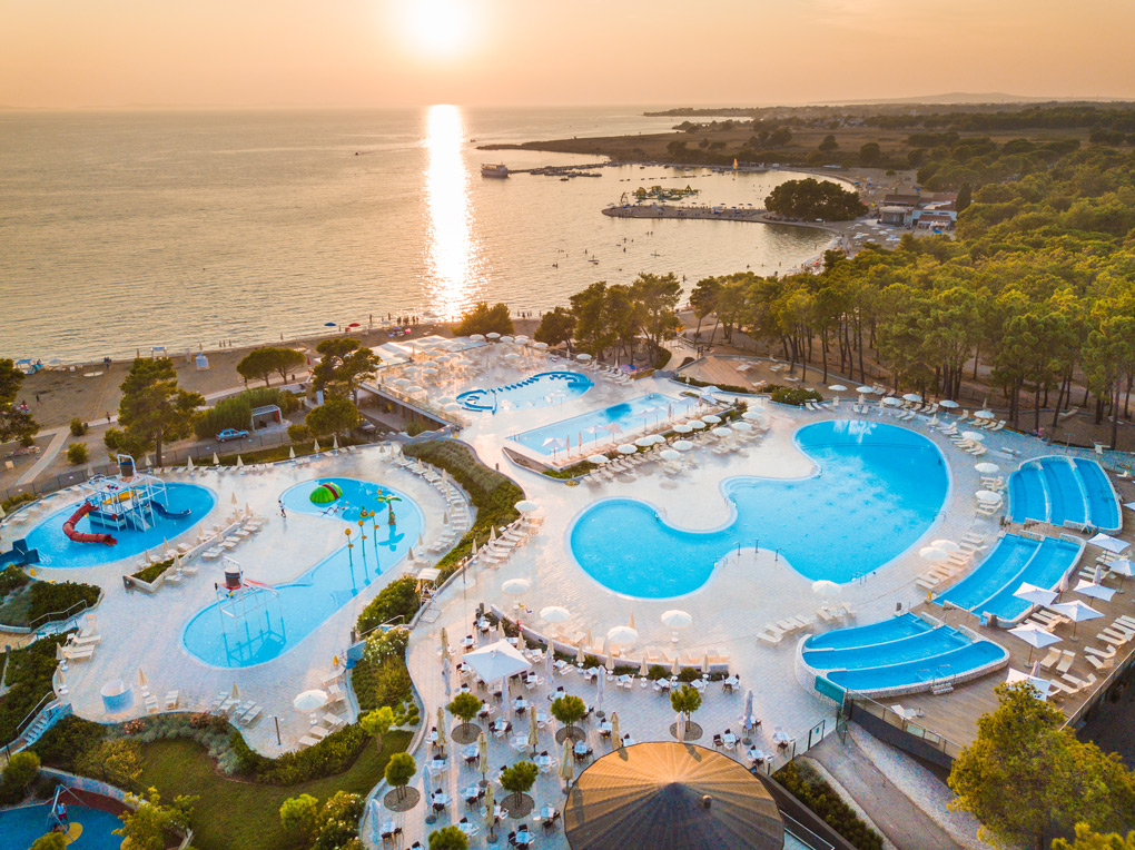 Der Pool-Komplex im Zaton Holiday Resort