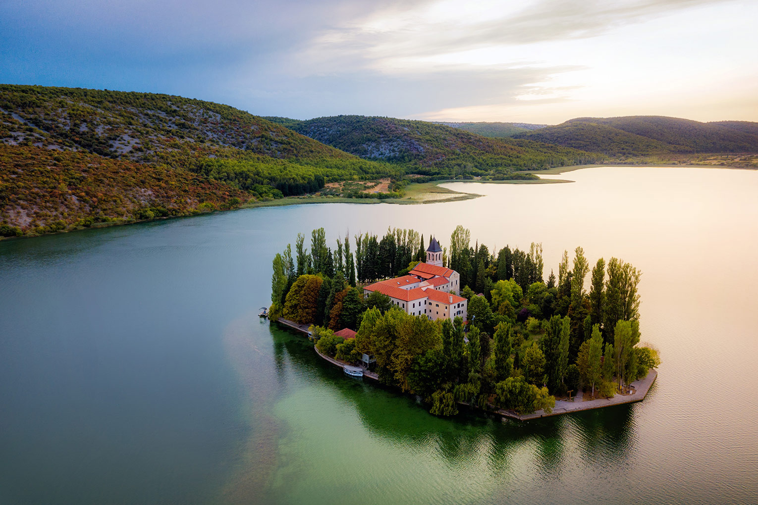 Die Insel Visovac im Nationalpark Krka